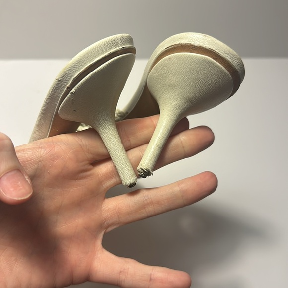 Gucci vintage braided strappy heel size 5B **needs heel posts *can buy on Amazon - Picture 14 of 15